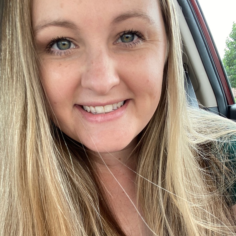 Meet your Posher, Amber